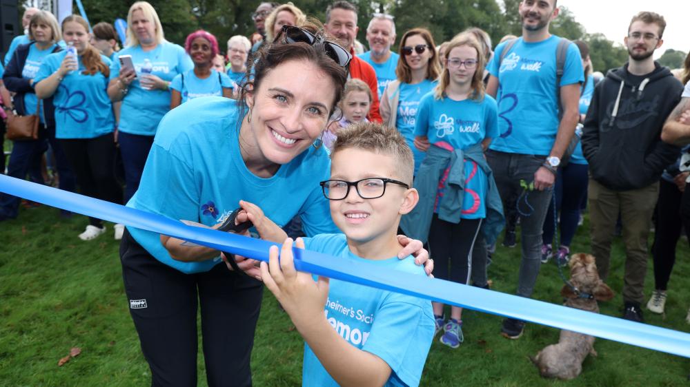 Vicky McClure cuts ribbon at Nottingham Memory Walk