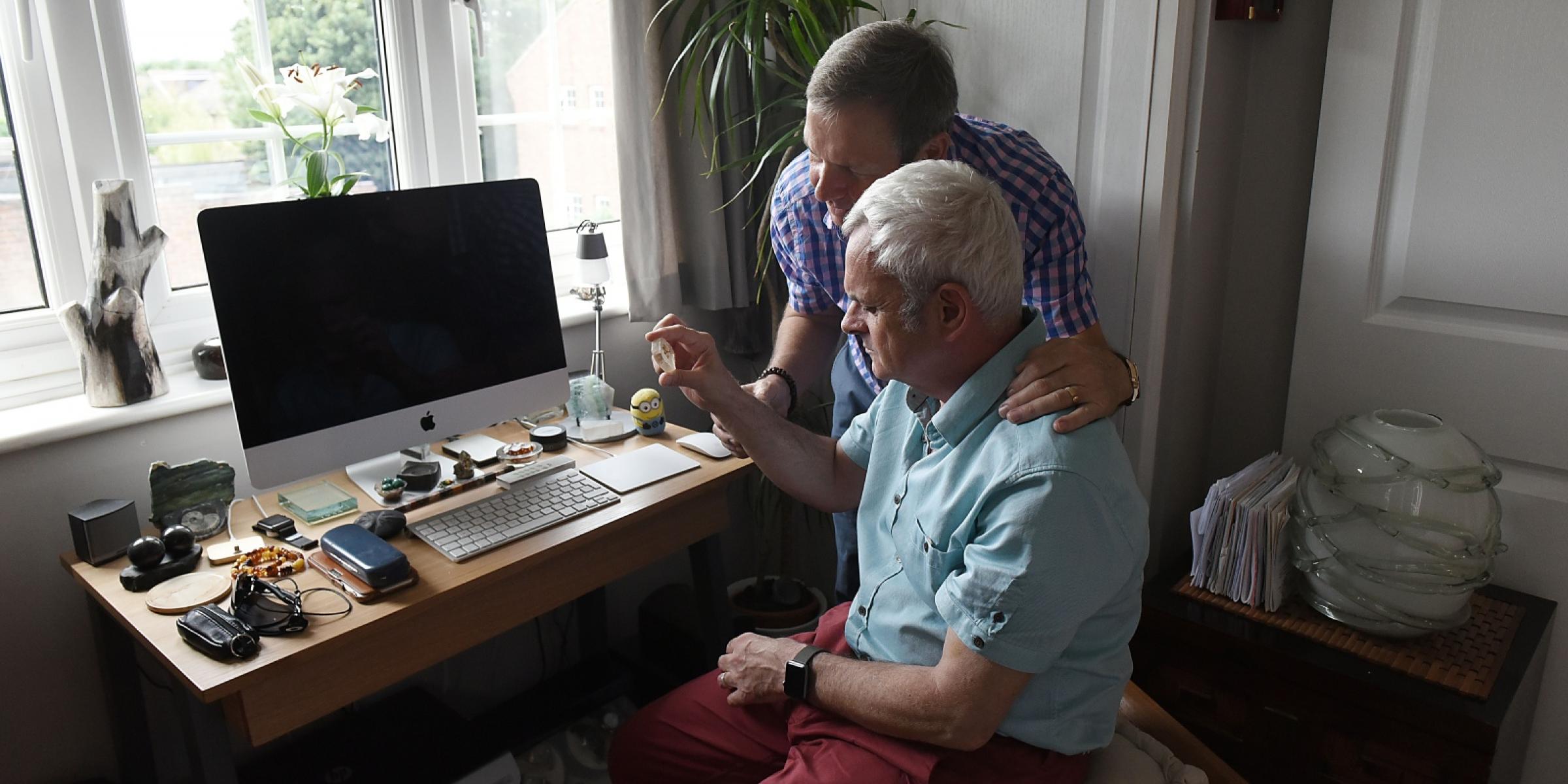 Mike and Tom at the computer