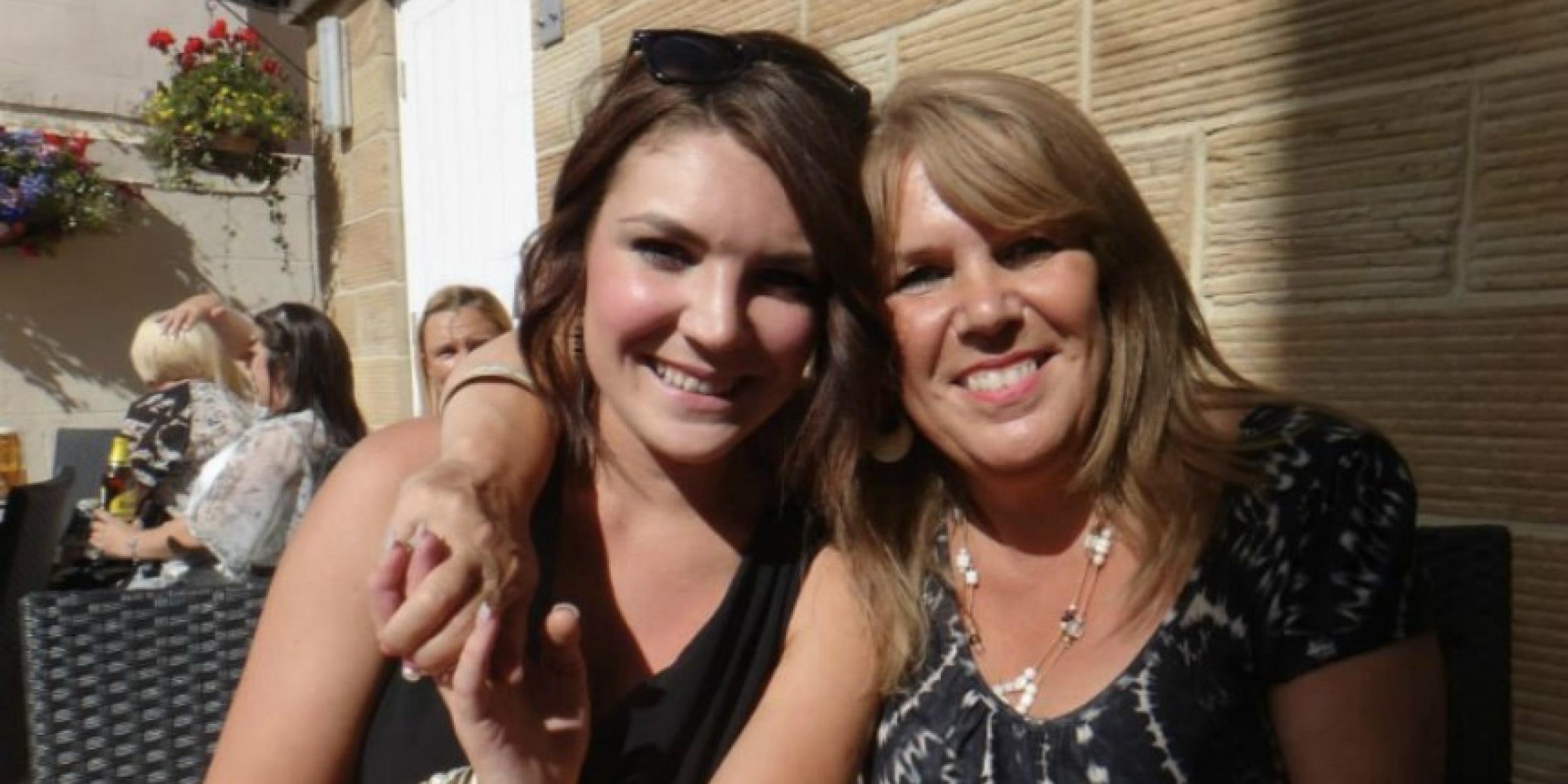 Jess and her mum Janice HERO