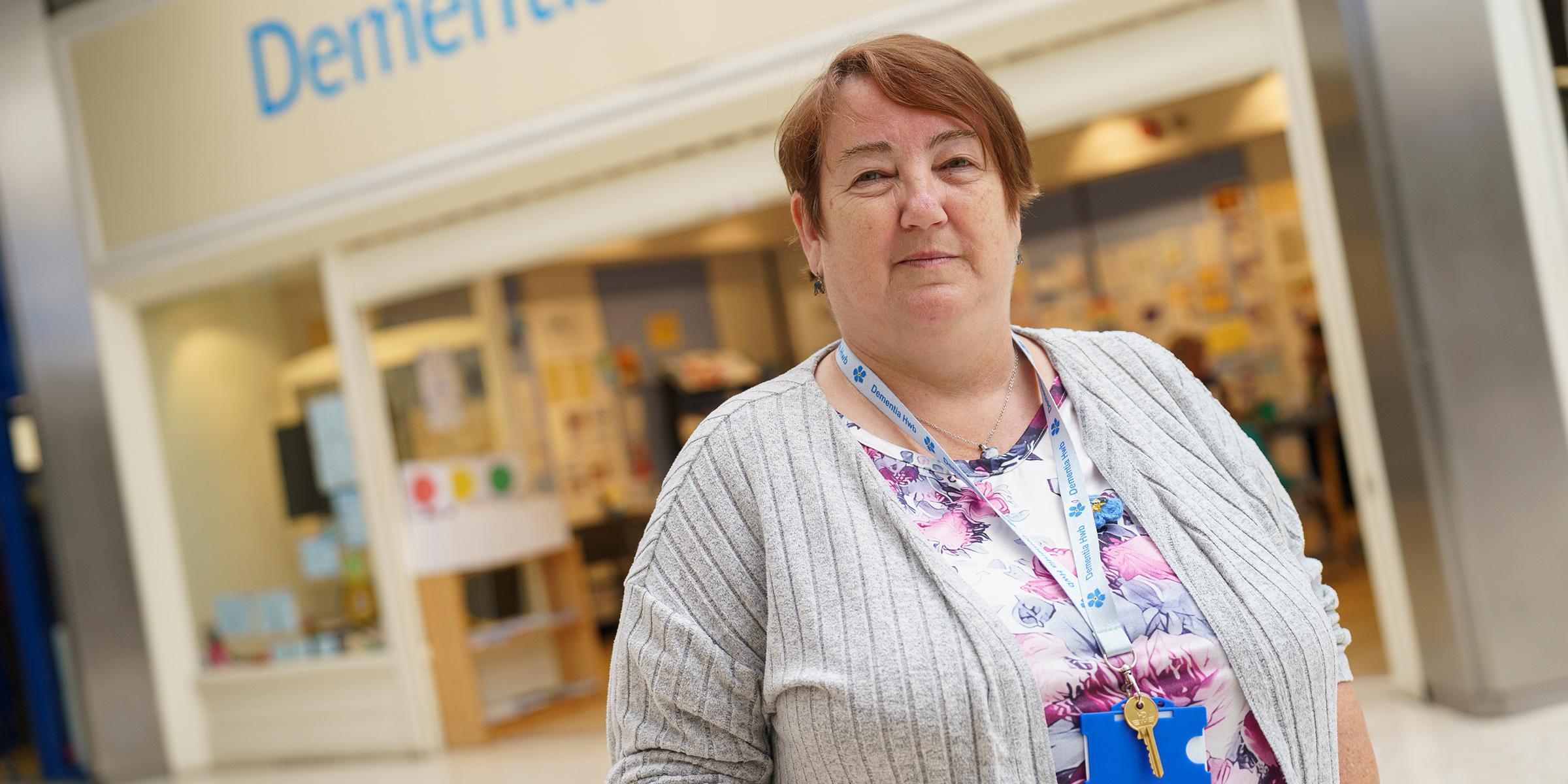 Dawn Davies standing outside Swansea's Dementia Hwb