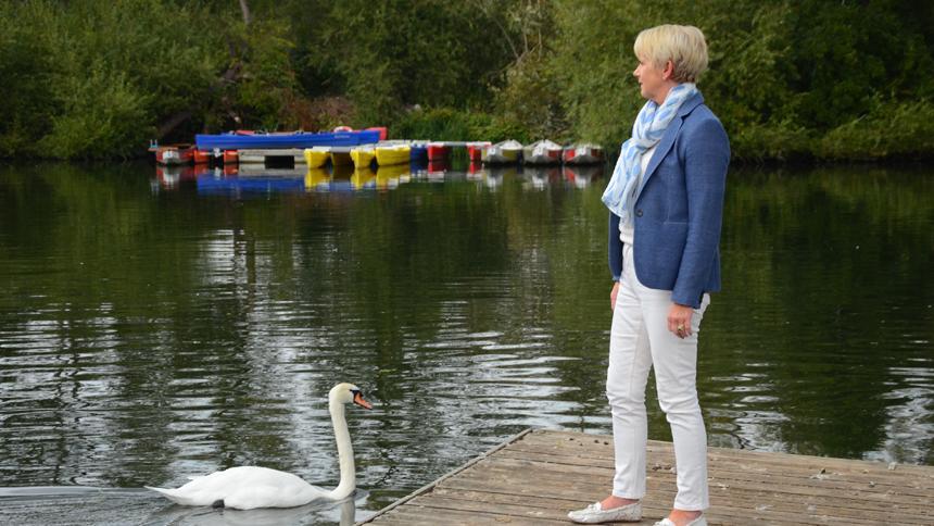 Sandy Sweet by the riverside