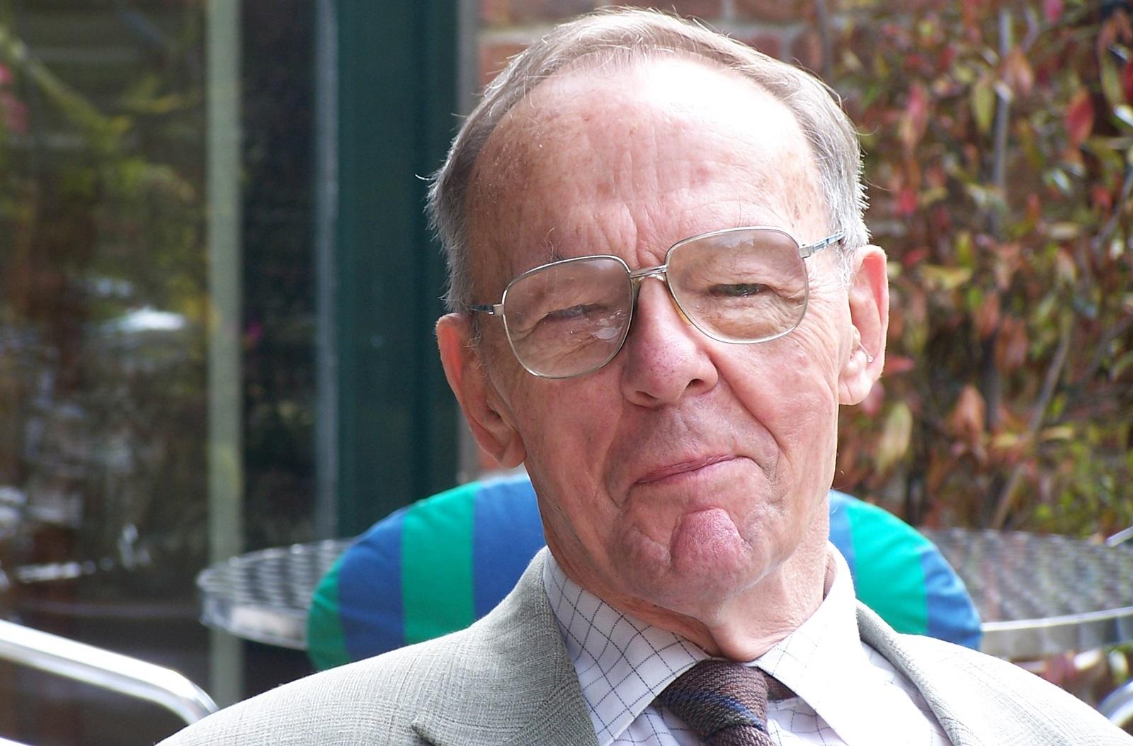 Lyn's dad Ben in 2009