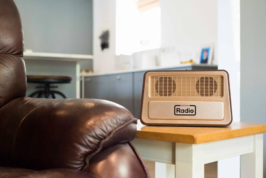 One Button Radio