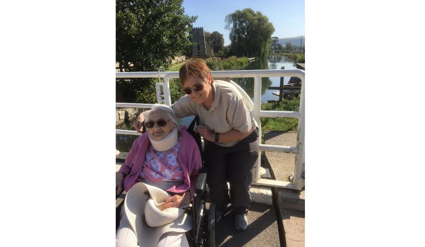 Janet with her mother Dorothy, who is wearing a neck brace