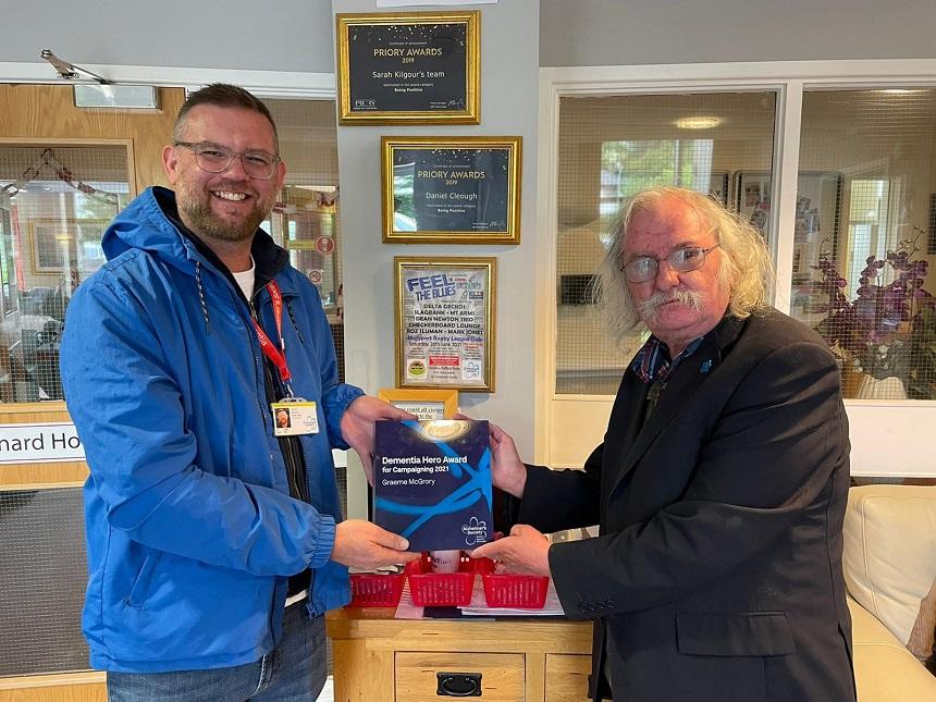Graeme presented with Dementia Hero award