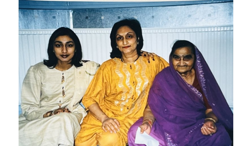 An old photograph of Lavina with her mum and Nani
