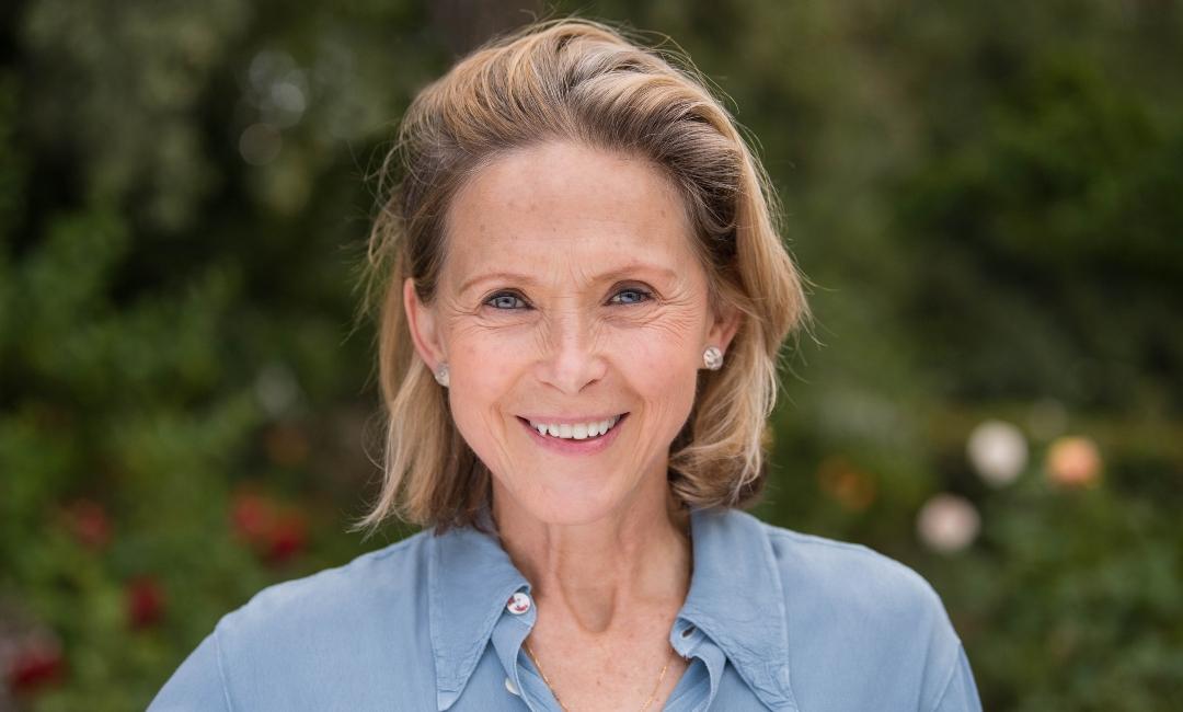 Dame Suzi Leather, DBE